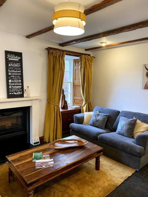 Living room 2